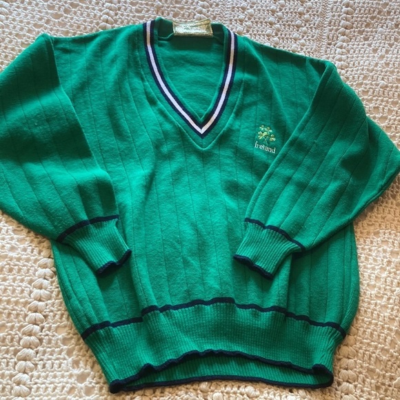 Traditional Craft Made in Ireland V neck sweater men’s L 42” - 44” vintage - Picture 5 of 7